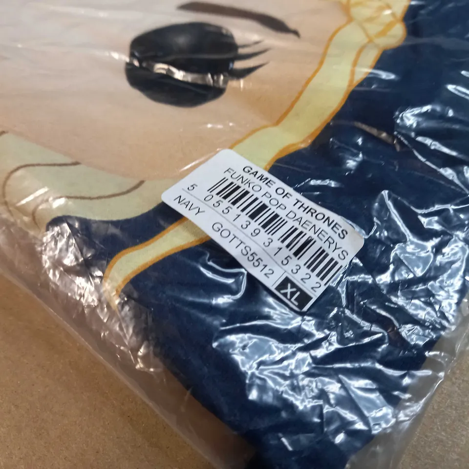 PACKAGED GAME OF THRONES FUNKO POP DAENERYS NAVY T-SHIRT - XL