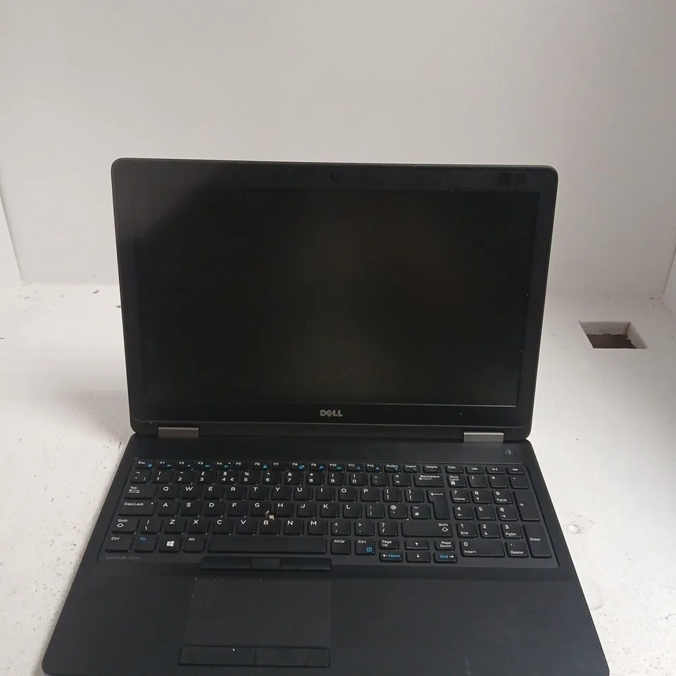 DELL LAPTOP – LATITUDE E5570