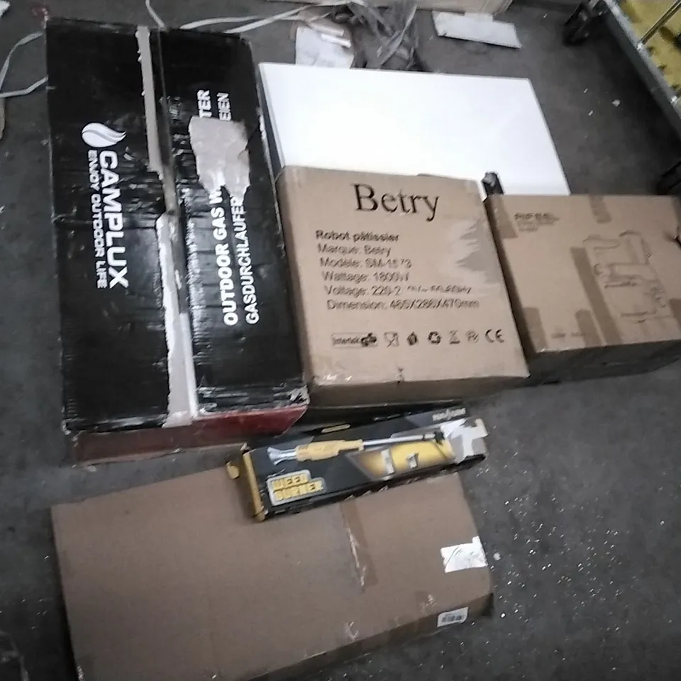 PALLET OF ASSORTED ITEMS INCLUDING NA&UM WEED BURNER, AIFEEL STAND MIXER, BETRY ROBOT PATISSIER, CAMPLUX OUTDOOR GAS WATER HEATER, CAMIC STAND MIXER, AIR COOLER 