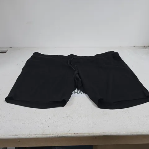 JACK AND JONES BLACK SHORTS SIZE 54