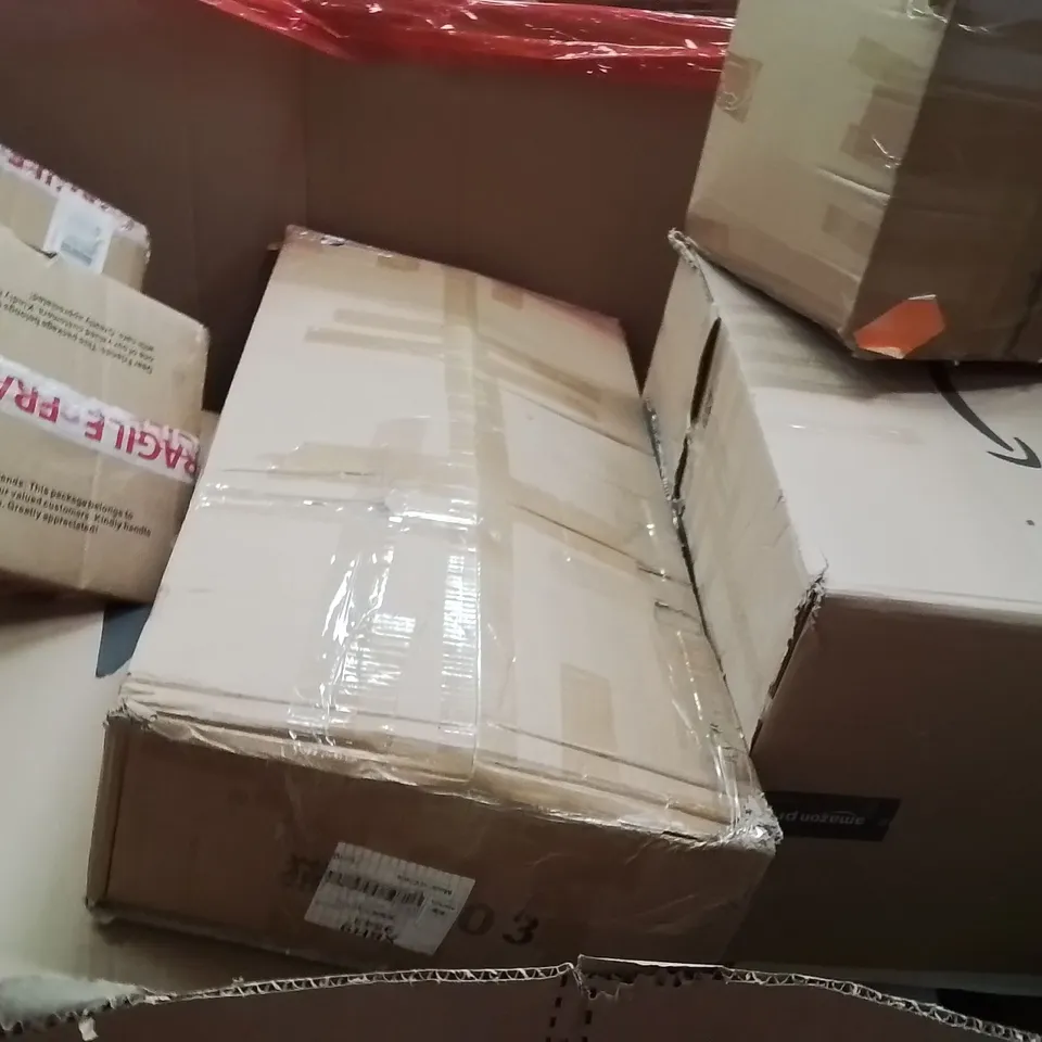 PALLET OF ASSORTED HOUSEHOLD GOODS AND PRODUCTS TO INCLUDE;WALKING PAD,COFFEE MACHINE,DIY ENCLOSURE KIT