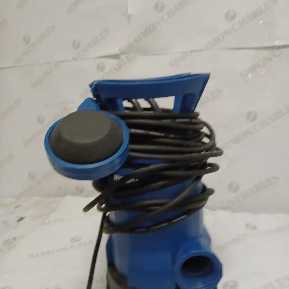HYUNDAI 550W ELECTRIC CLEAN AND DIRTY WATER SUBMERSIBLE WATER PUMP