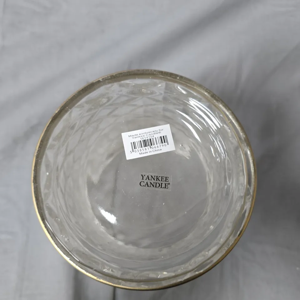 YANKEE CANDLE CRYSTAL GLASS VASE WITH DIAMOND PATTERN – CLEAR
