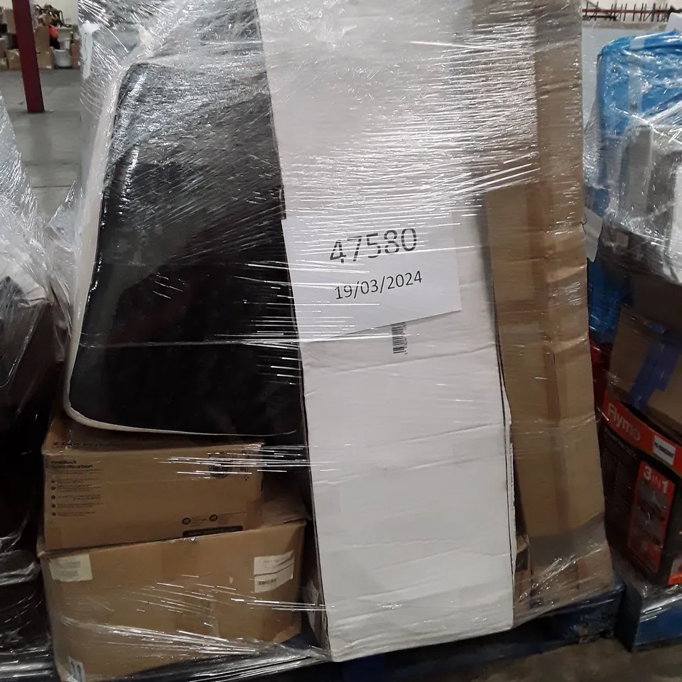 PALLET OF ASSORTED PRODUCTS INCLUDING MINI FRIDGE, DOG BOOSTER SEAT, ROLLER BLIND