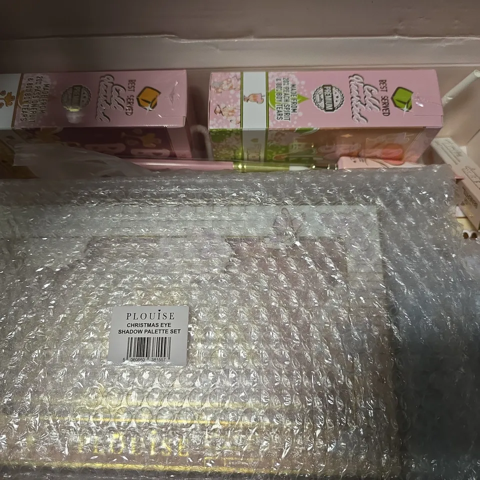 P.LOUISE ASSORTED COSMETIC MYSTERY BOX