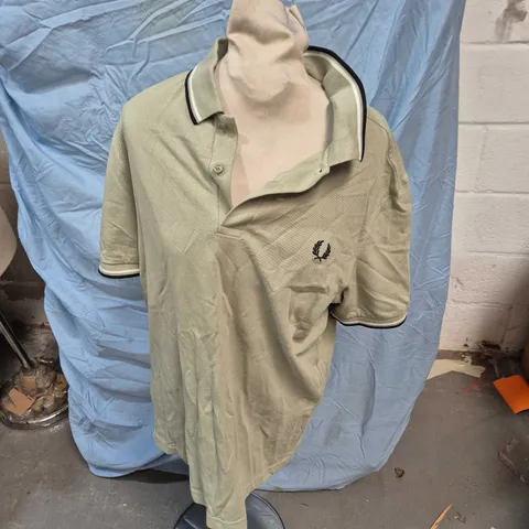 FRED PERRY POLO SHIRT – BEIGE, SIZE L