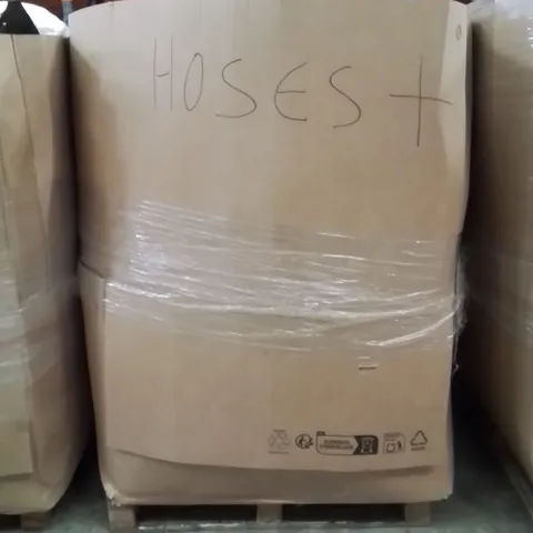 PALLET TO CONTAIN A LARGE QUANTITY OF HOSES 