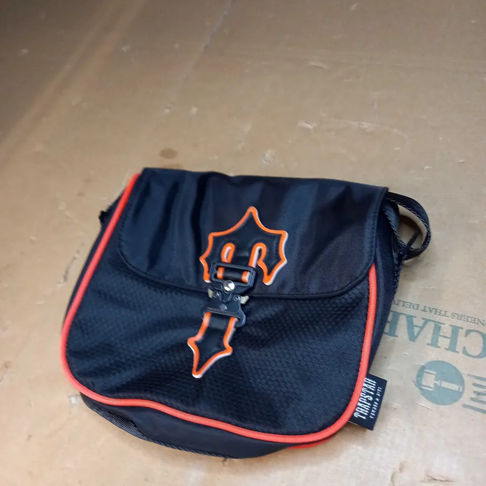 TRAPSTAR MAN BAG 