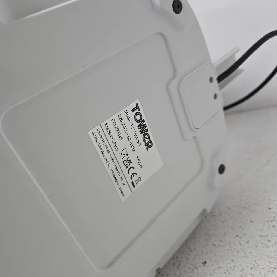TOWER WHITE COMPACT AIR FRYER 