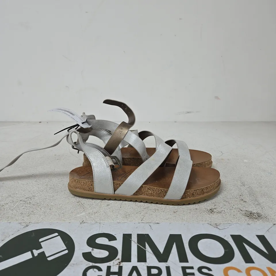 BLOWFISH WOMEN'S SILVER STRAPPY CORK-WEDGE SANDALS UK SIZE 7
