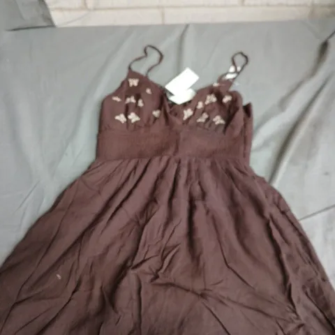 HOLLISTER BROWN WOMEN'S MINI DRESS WITH EMBROIDERED BODICE – UK M (MEDIUM)