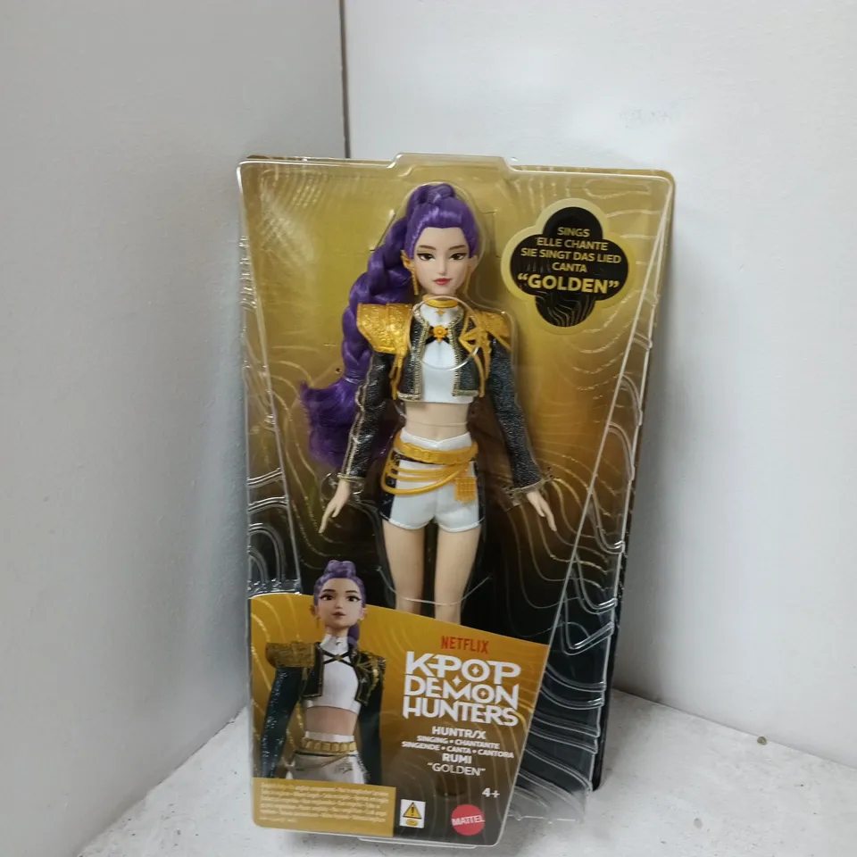 BOXED NETFLIX KPOP DEMON HUNTERS HUNTR/X SINGING RUMI GOLDEN FIGURINE
