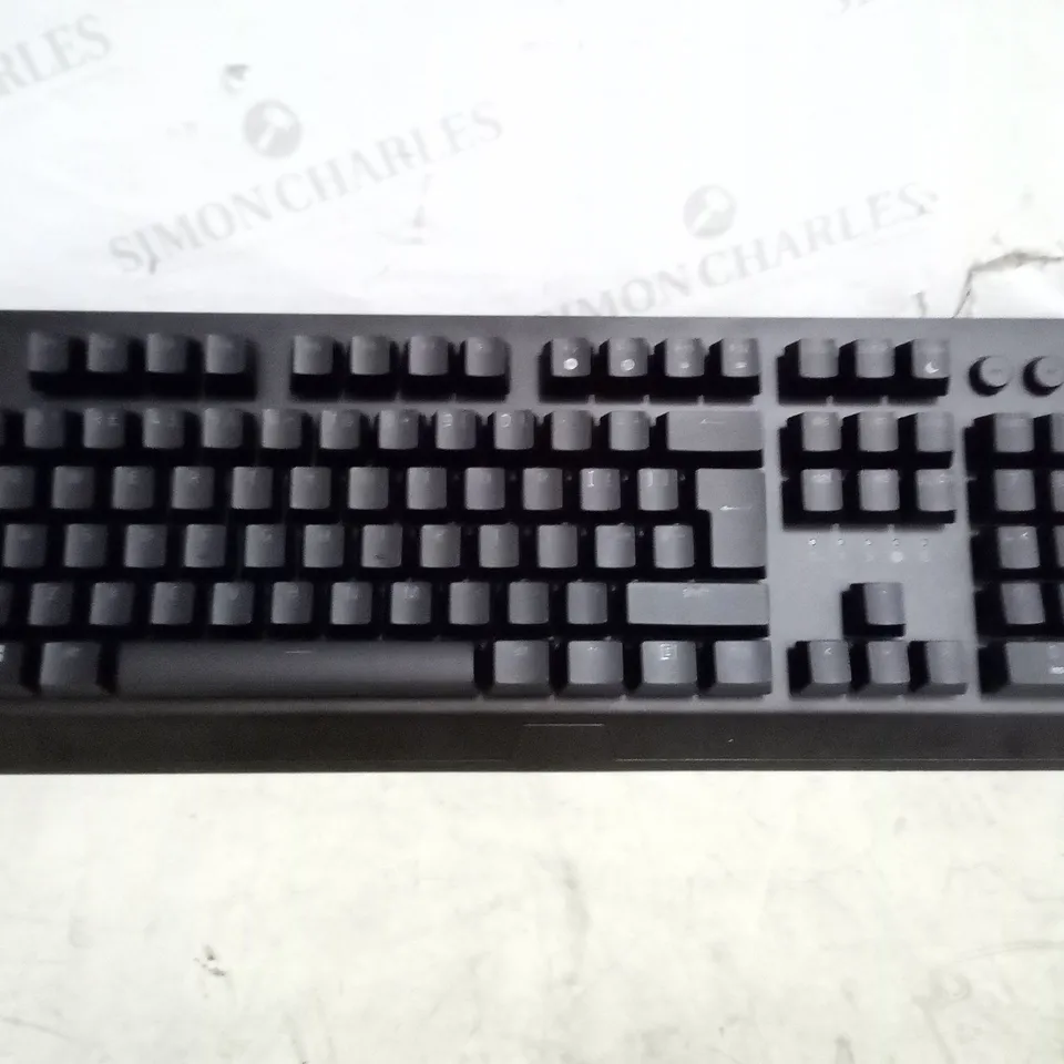 BOXED RAZER BLACKWIDOW V3 PRO WIRELESS MECHANICAL GAMING KEYBOARD 