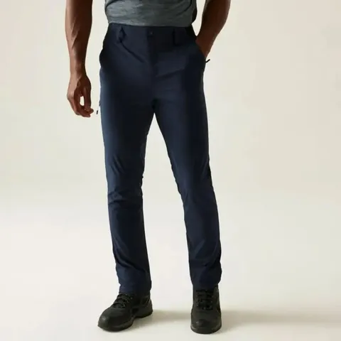BRAND NEW REGATTA BAYFELL TROUSER MEN'S TOURING TROUSERS UK 32"