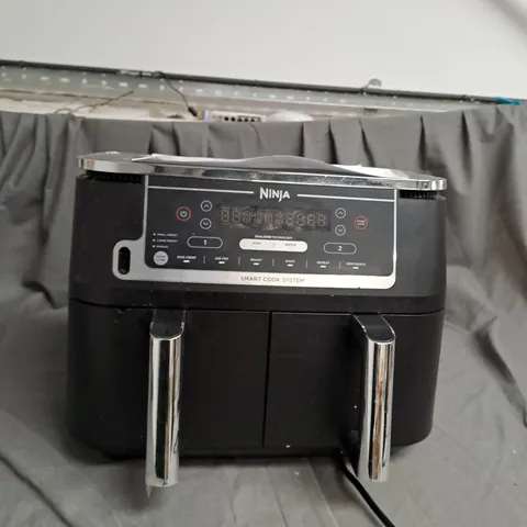 BOXED NINJA FOODI MAX DUALZONE AIR FRYER IN BLACK