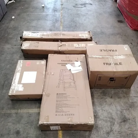 PALLET OF ASSORTED ITEMS TO INCLUDE: 3M FOLDING GAZEBOS, NURSERY STEP LADDER. PADDED BEDSIDE COMMODES, INSECT HOTEL ECT