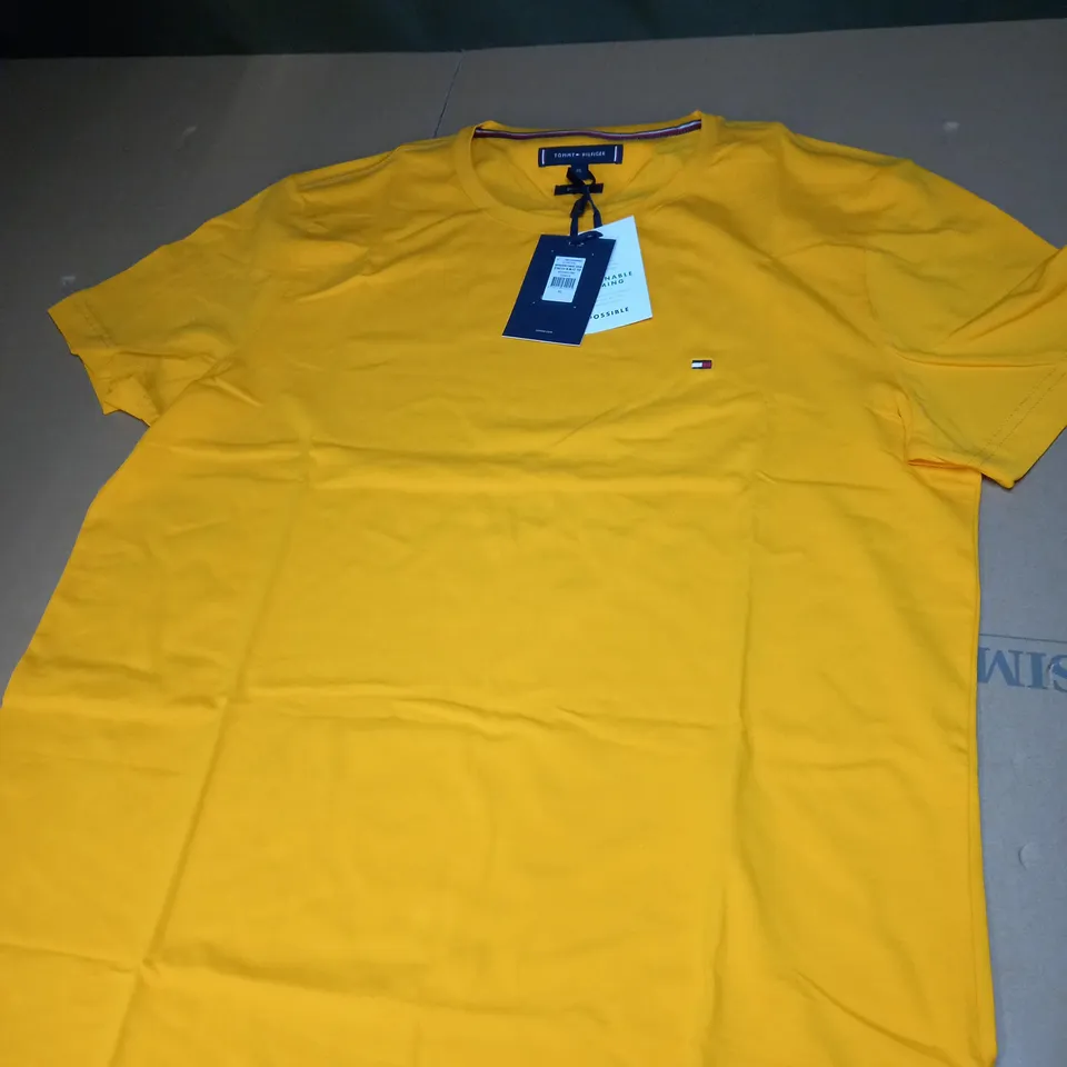 MENS TOMMY HILFIGER SLIM FIT T-SHIRT SIZE XL