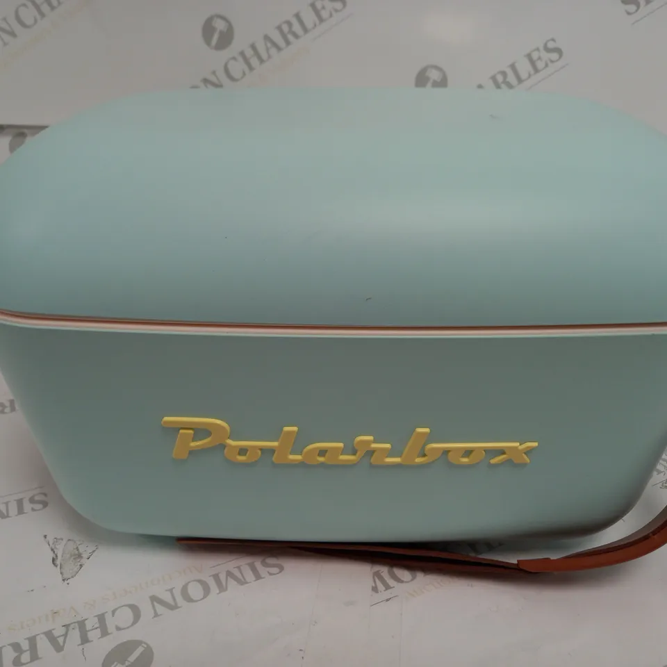BOXED RETRO POLARBOX COOLER 20L