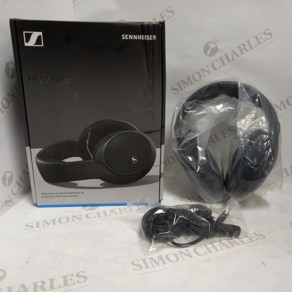 SENNHEISER HD 560S HEADPHONES