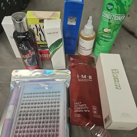 APPROXIMATEY 20 HEALTH AND BEAUTY PRODUCTS TO INCLUDE - GIVE ME SHAMPOO - I M 8 - WAUY - MEDIK8 - BAKED - TROPIC - ETC