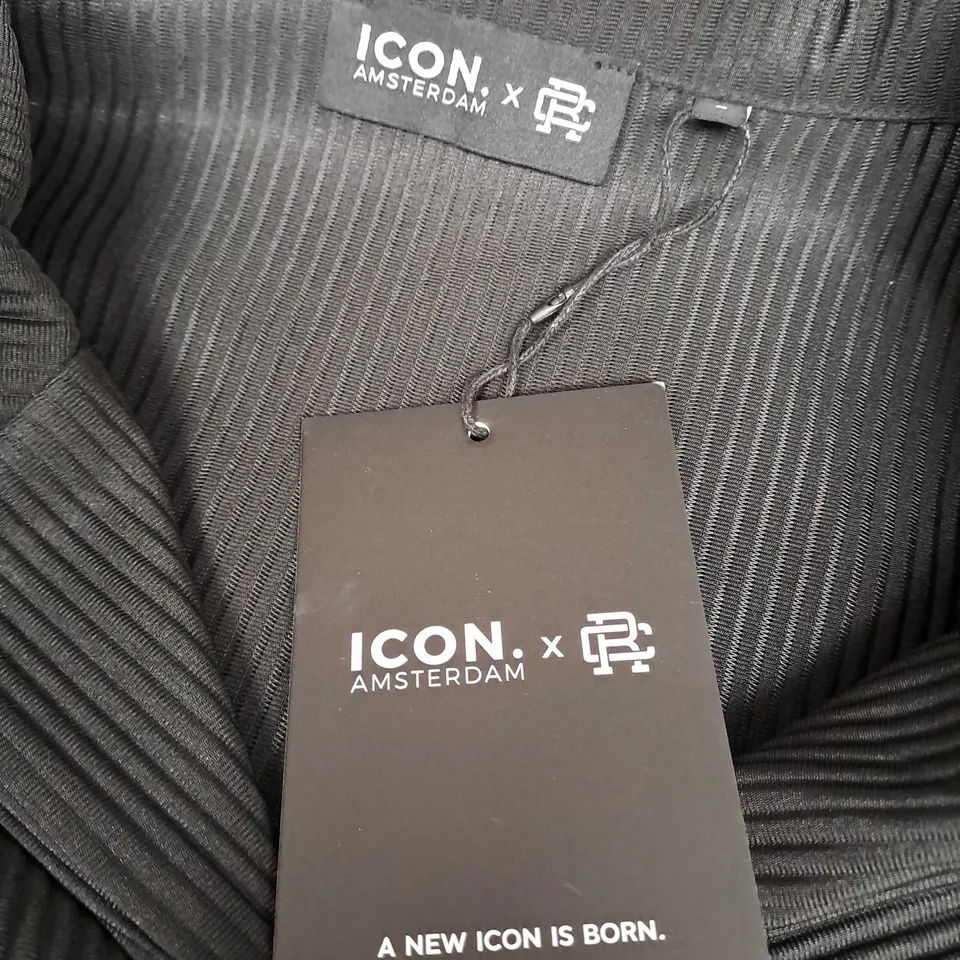 THE ICON AMSTERDAM X ROSS CAMPBELL PLEATED SHIRT IN BLACK - LARGE