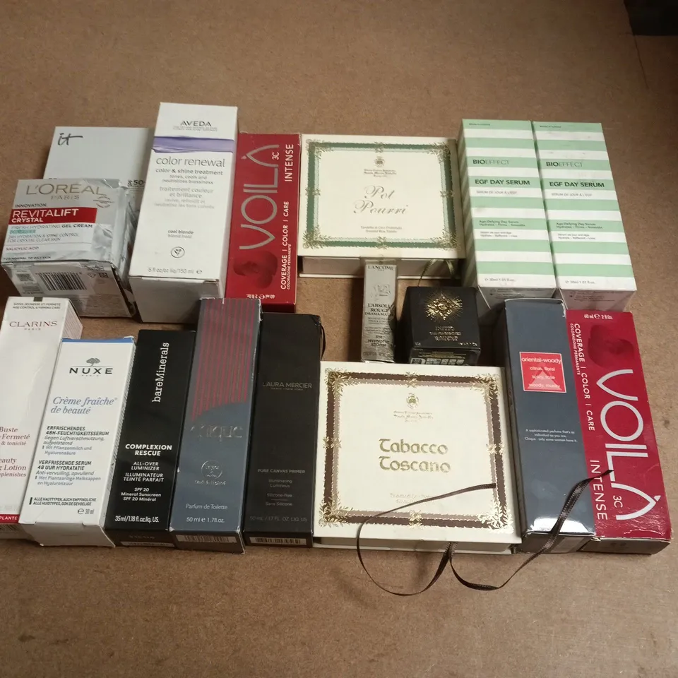 APPROXIMATELY 20 ASSORTED COSMETICS TO INCLUDE; LANCOME, BARE MINERALS, LUXE, BIO EFFECT AND IT