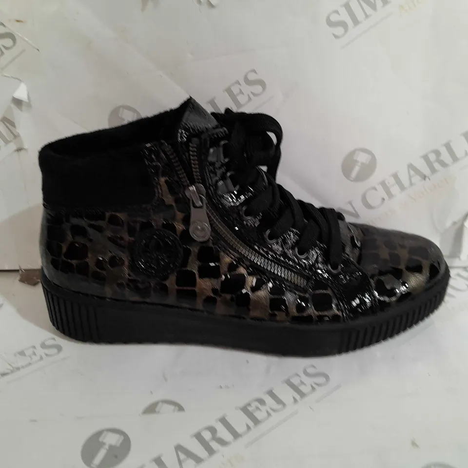 RIEKER TRAINER BOOT SIDE ZIP BLACK PATENT MULTI COLOURED - SIZE UK 6