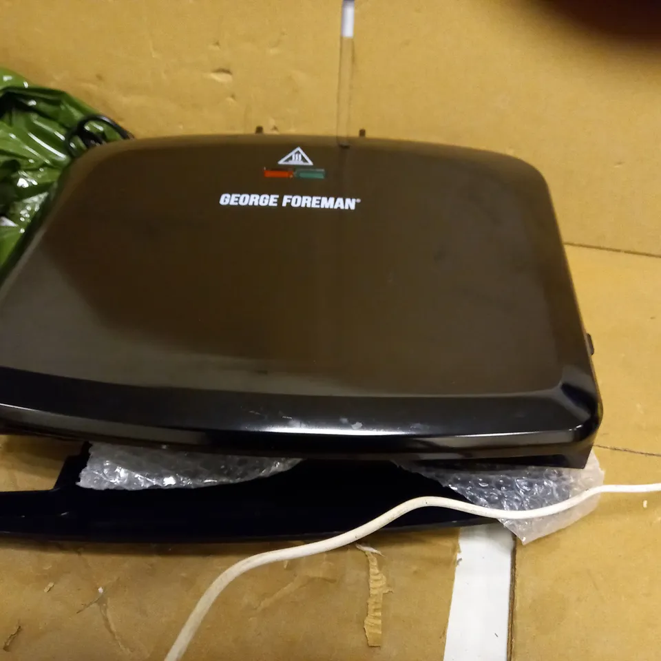 GEORGE FOREMAN FAMILY GRILL