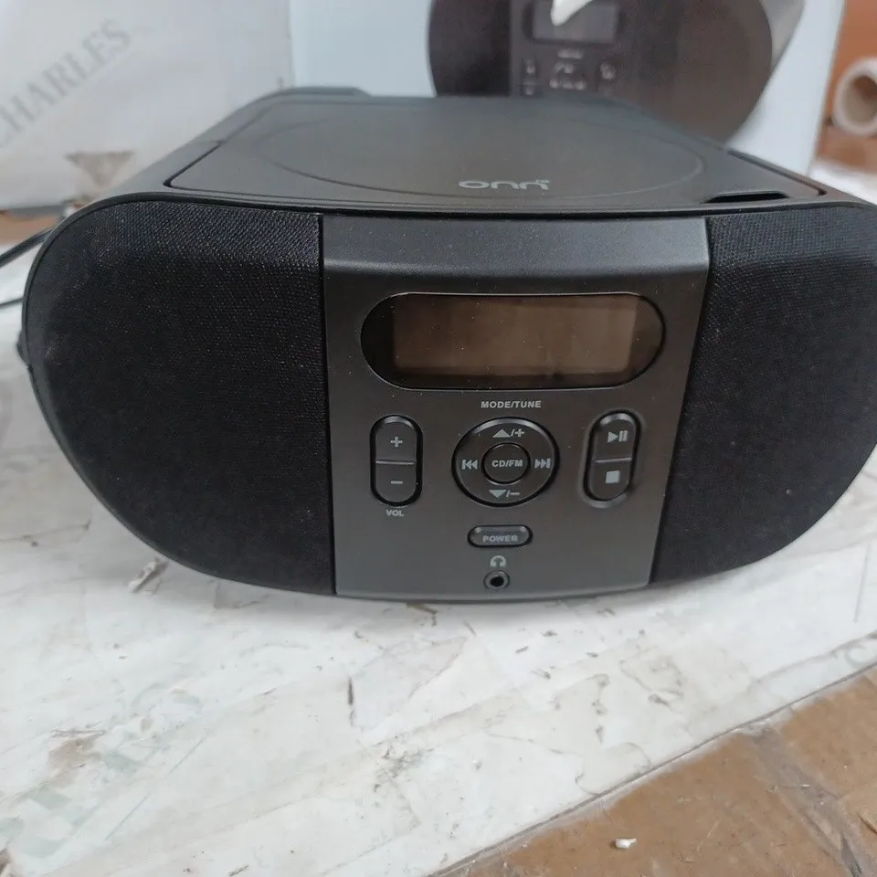 ONN CD BOOMBOX - BLACK