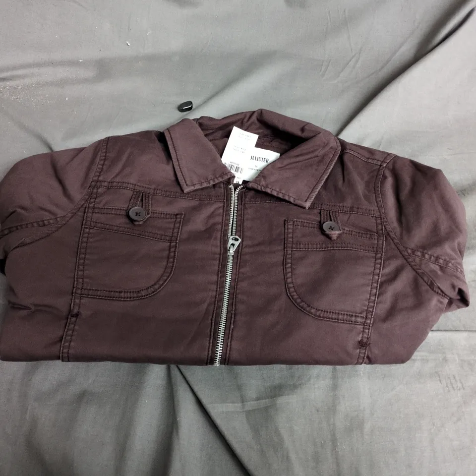 HOLLISTER JACKET – BURGUNDY, SIZE M (UK M) 