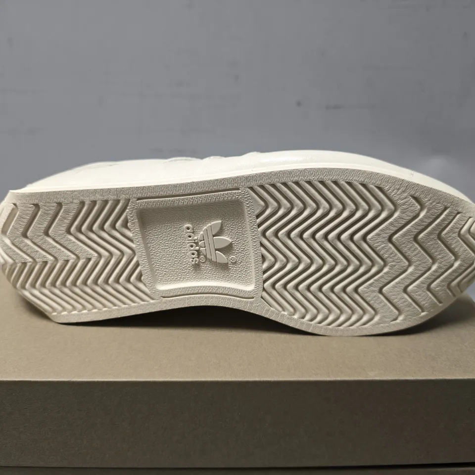 BOXED ADIDAS Y-3 COUNTRY - UK 6 
