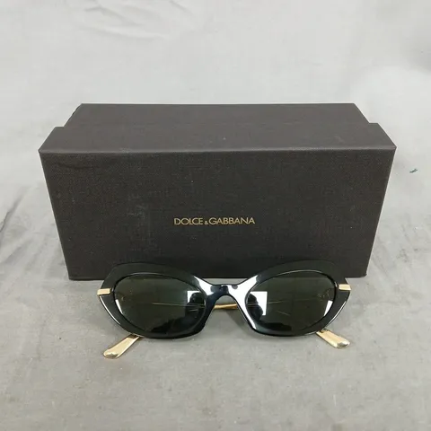 BOXED DOLCE & GABBANA SUNGLASSES 
