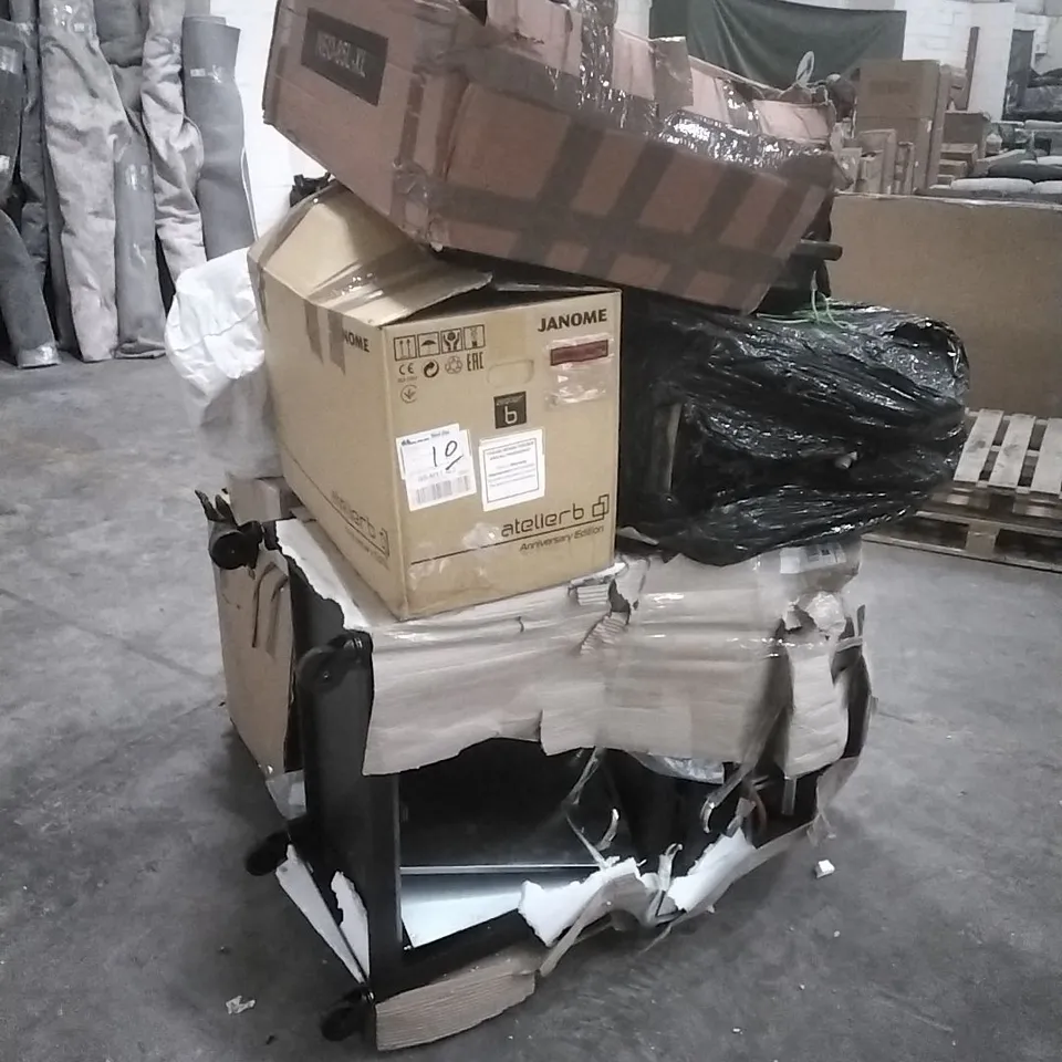 PALLET OF VARIOUS HOUSEHOLD GOODS TO INCIUDE; GAS BBQ, MICROWAVE, AIRFRYER ETC