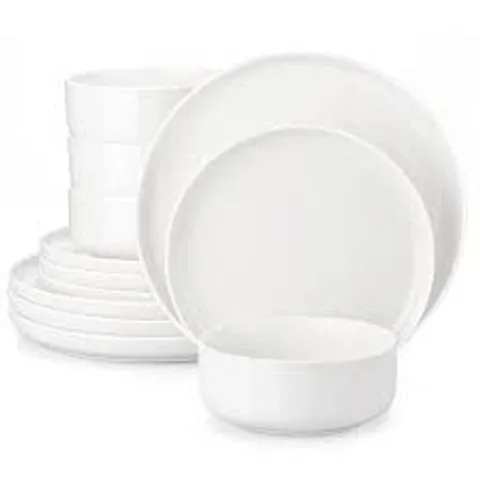 BOXED MALACASA APPROXIMATELY 12 PIECE PORCELAIN CHINA DINNERWARE SET