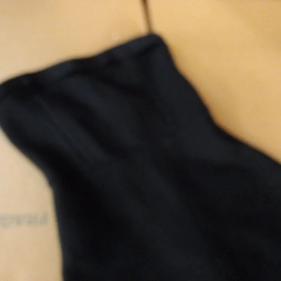 HOUSE OF LONDON BLACK BANDAGE DRESS - XS