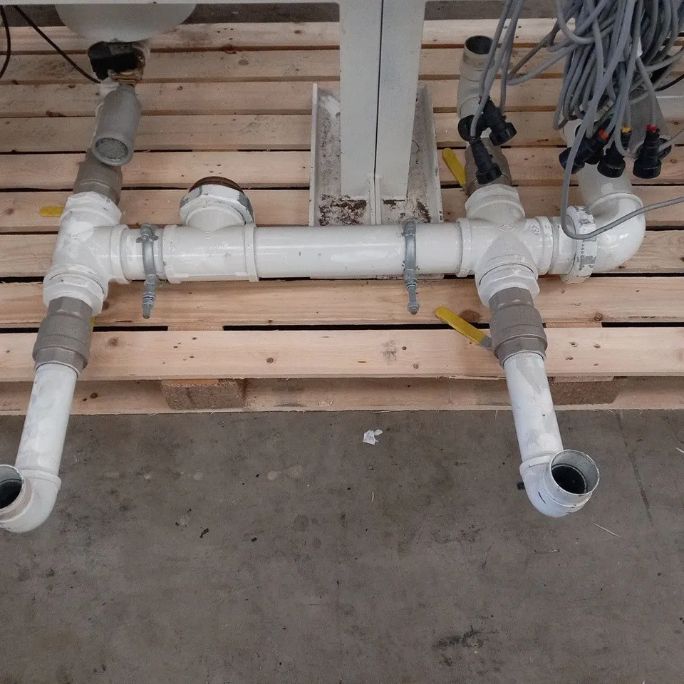 MIM MEDICAL MEDITECH VACUUM DRYER 