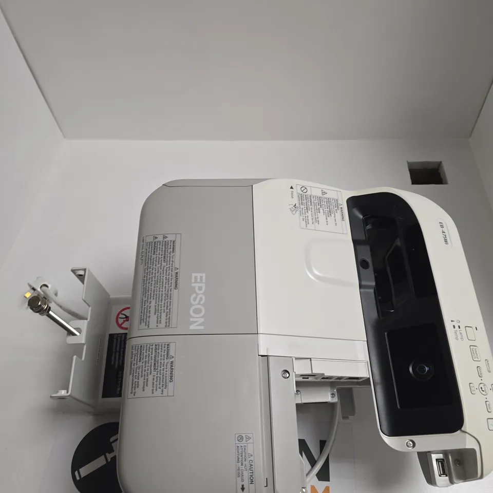 EPSON VIDEO PROJECTOR – WHITE/GRAY