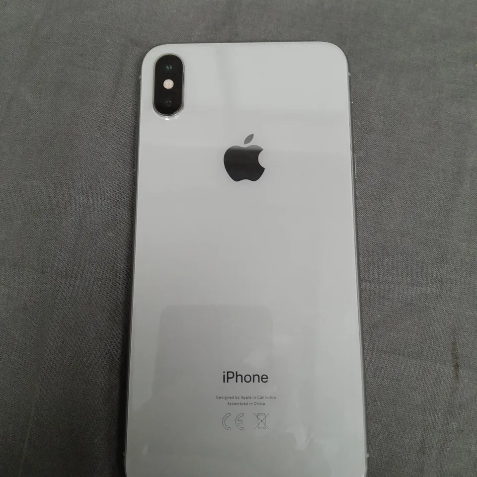 IPHONE APPLE IPHONE XS IN WHITE 