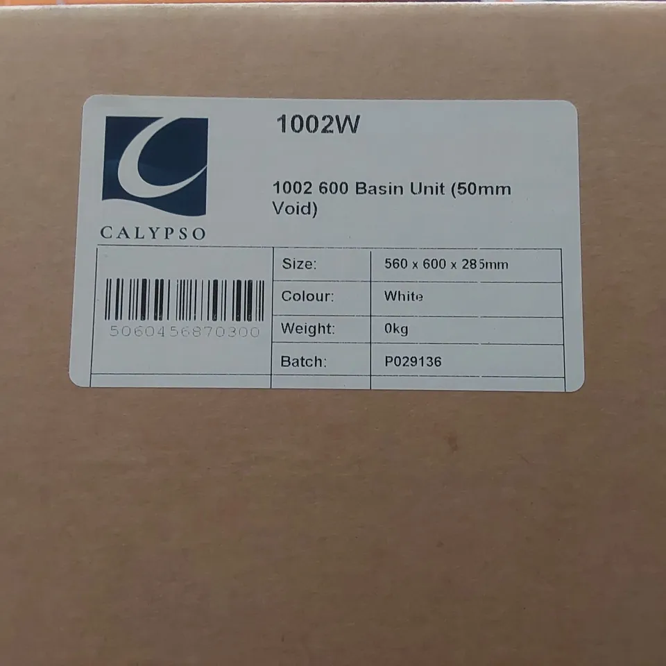 PALLET CONTAINING A LARGE ASSORTMENT OF BATHROOM FURNITURE PARTS INCLUDING: CALYPSO BASIN UNITS ECT