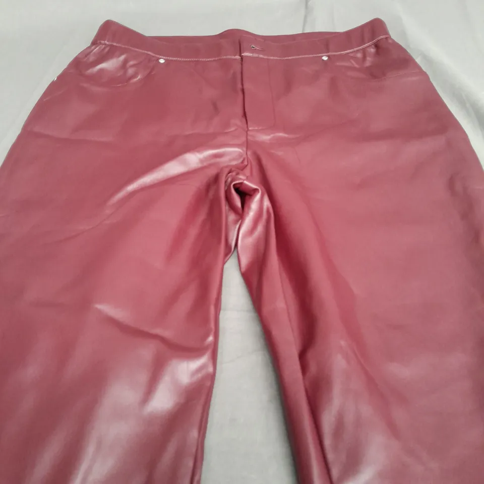 WYNNE COLLECTION FAUX LEATHER TROUSERS SIZE LARGE