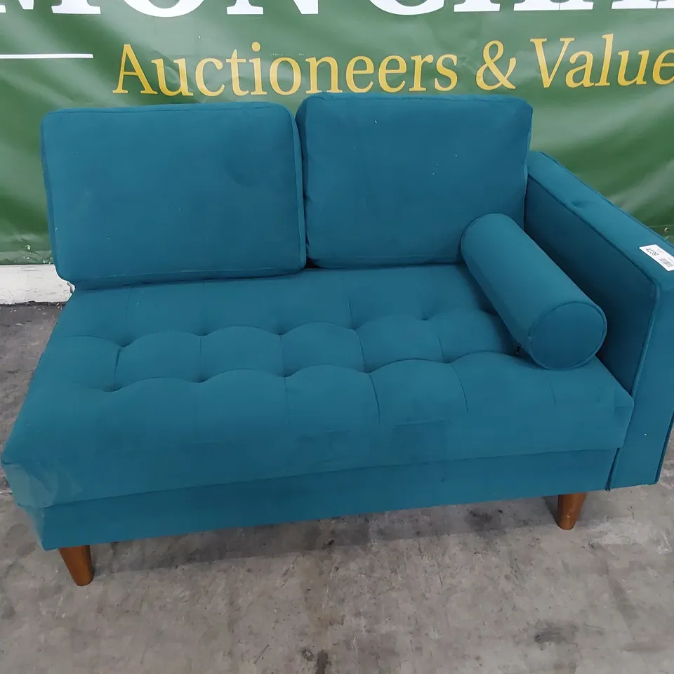 TURQUOISE PLUS FABRIC TWO SEATER SECTION 