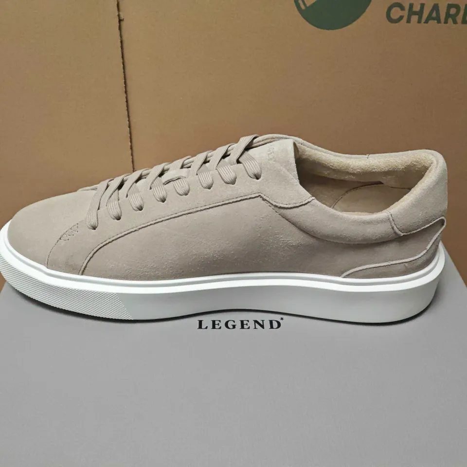 BOXED LEGEND CLASSIC SUEDE TRAINER – BEIGE (UK 12, EU 46, US 13)