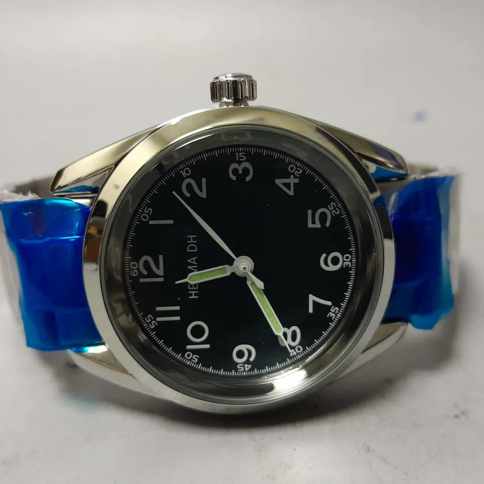 MENS HELMHA DH WATCH –  STAINLESS STEEL STRAP – 3ATM WATER RESISTANT