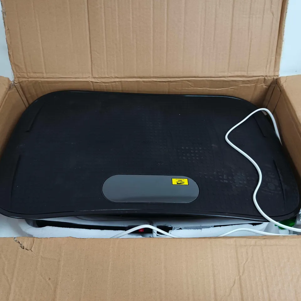 BOXED TOUSAINS VIBRATION PLATE