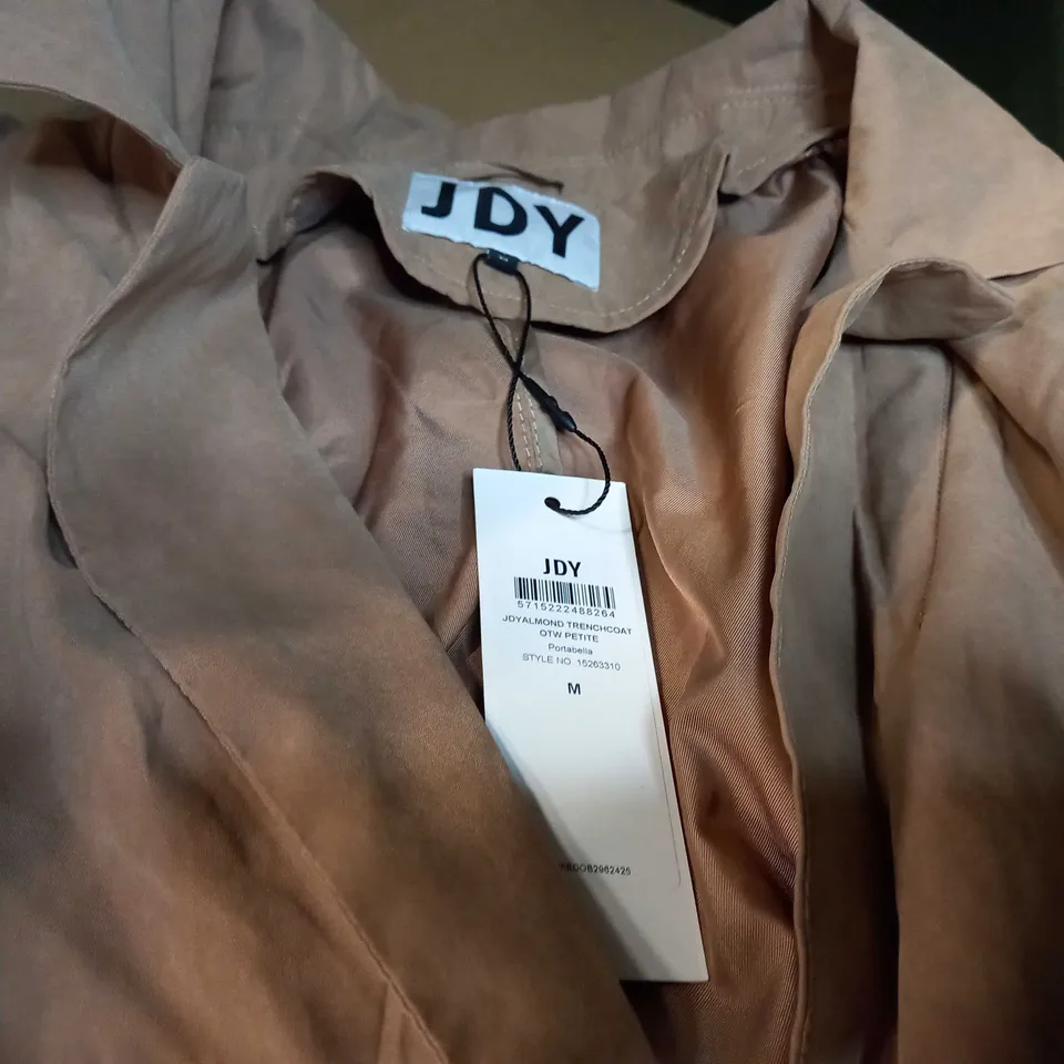 JDY ALMOND PETITE TRENCH COAT - MEDIUM