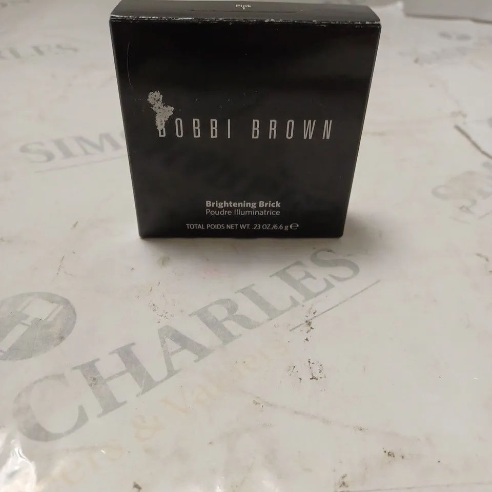 BOBBI BROWN BRIGHTENING BRICK 