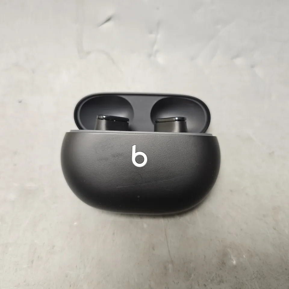 BEATS STUDIO BUDS
