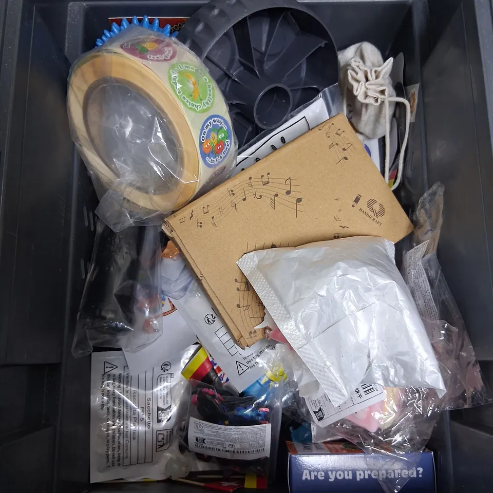 TOTE OF ASSORTED TOYS AND ACCESSORIES TO INCLUDE;