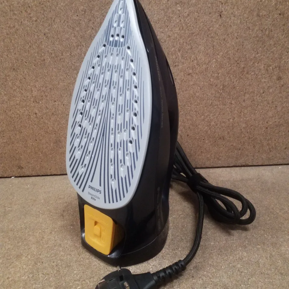 BOXED PHILIPS 7000 SERIES DST7060/20 3000 WATT IRON - BLUE 