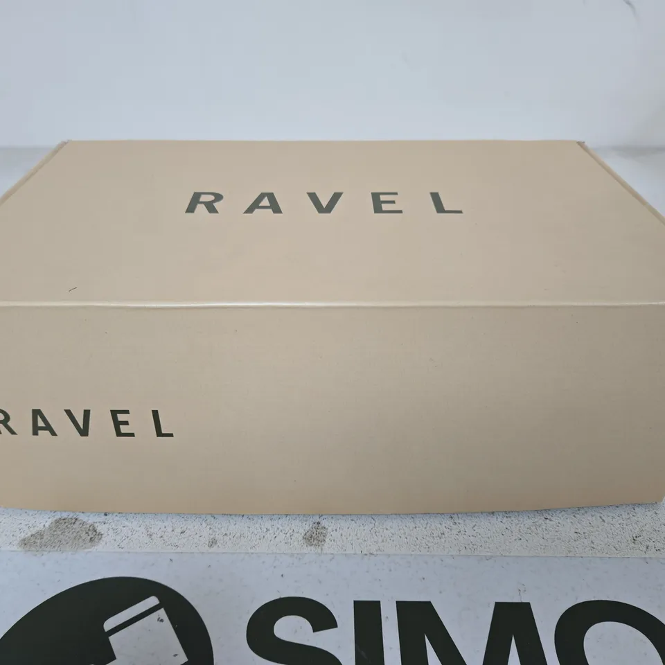 RAVEL INNES RL674 BLACK LEATHER SNEAKERS, UK 3 (EUR 36)